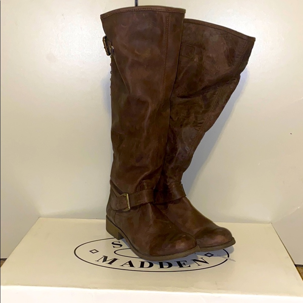 Steve Madden Lynxx Red Back Zip Leather Boots